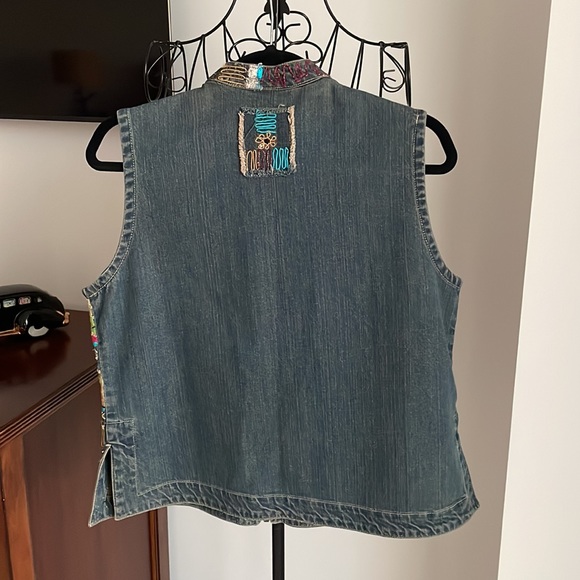 CHICO’S DENIM EMBROIDERED VEST - Picture 6 of 10